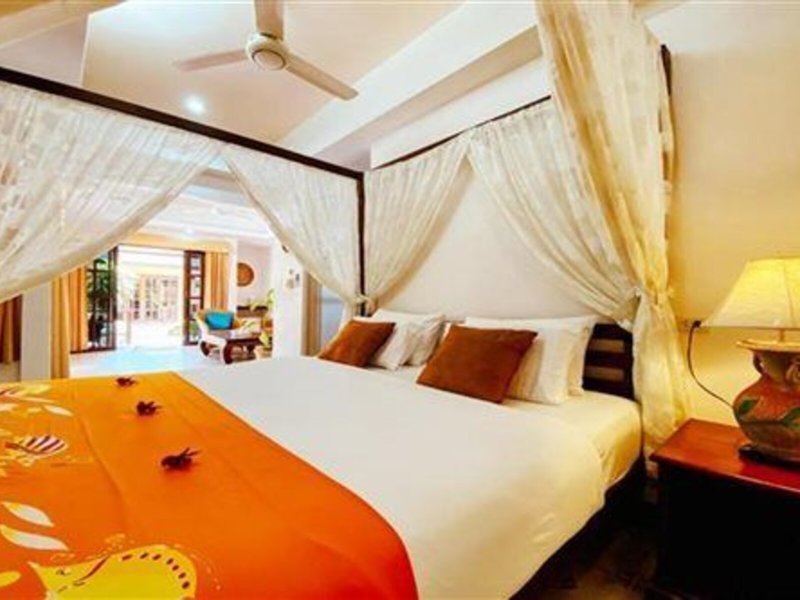 Cruiser Island Resort 6