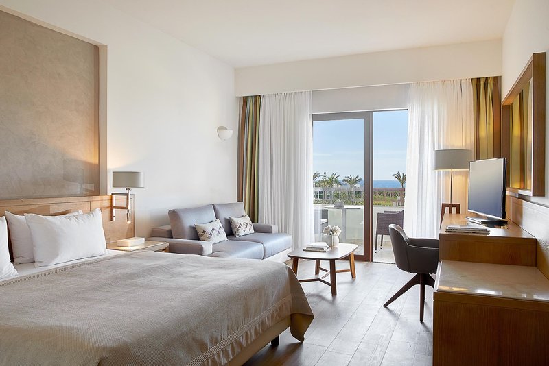 Minoa Palace Resort 8