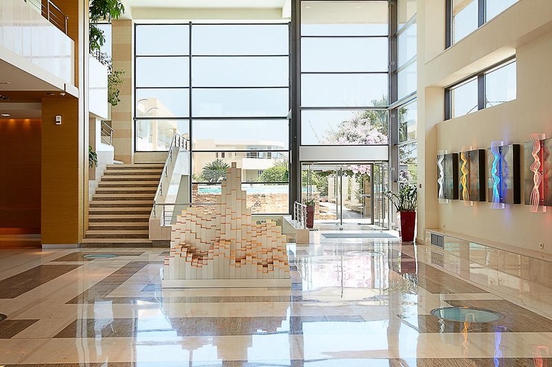 Minoa Palace Resort 14