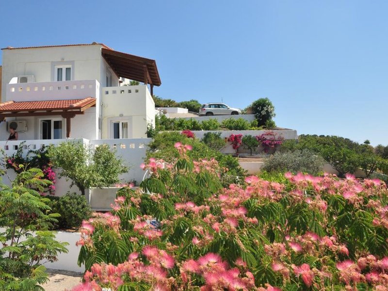 Hotel Castri Village 5