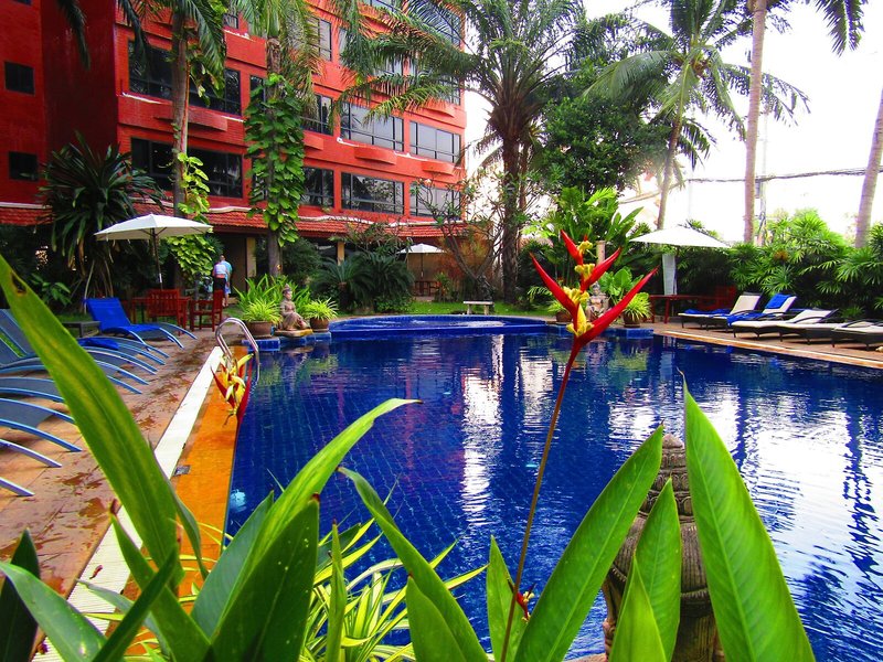 Nova Park Hotel & Apartments 12