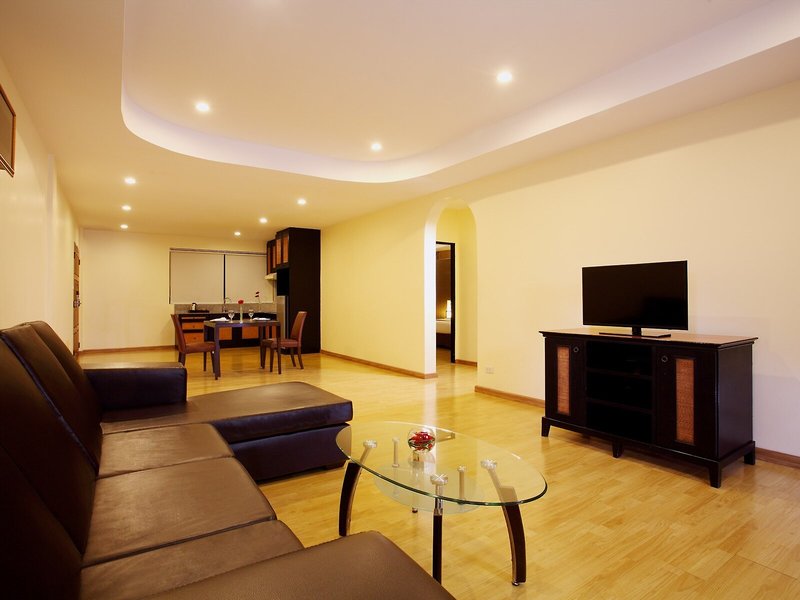 Nova Park Hotel & Apartments 32