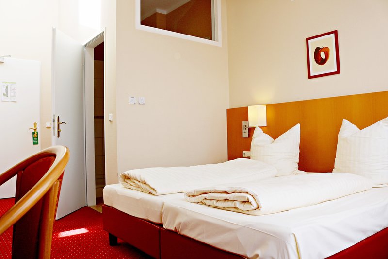 Air In Berlin Hotel 4