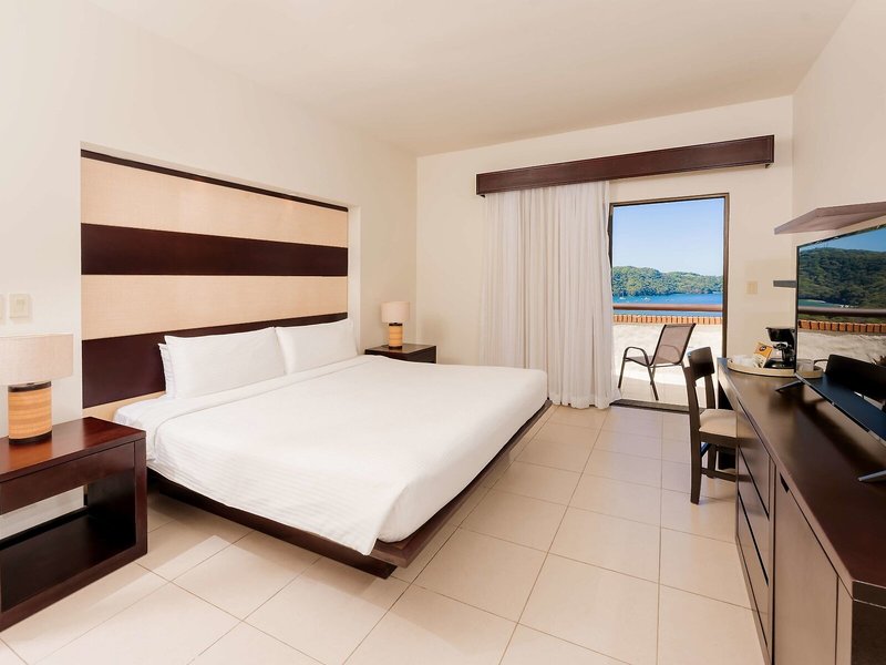 Villas Sol Hotel & Beach Resort 37