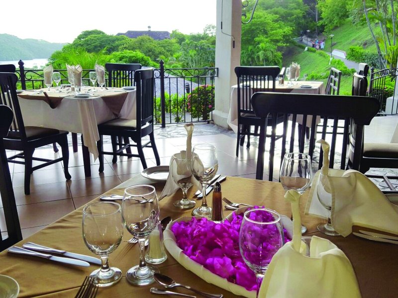 Villas Sol Hotel & Beach Resort 28