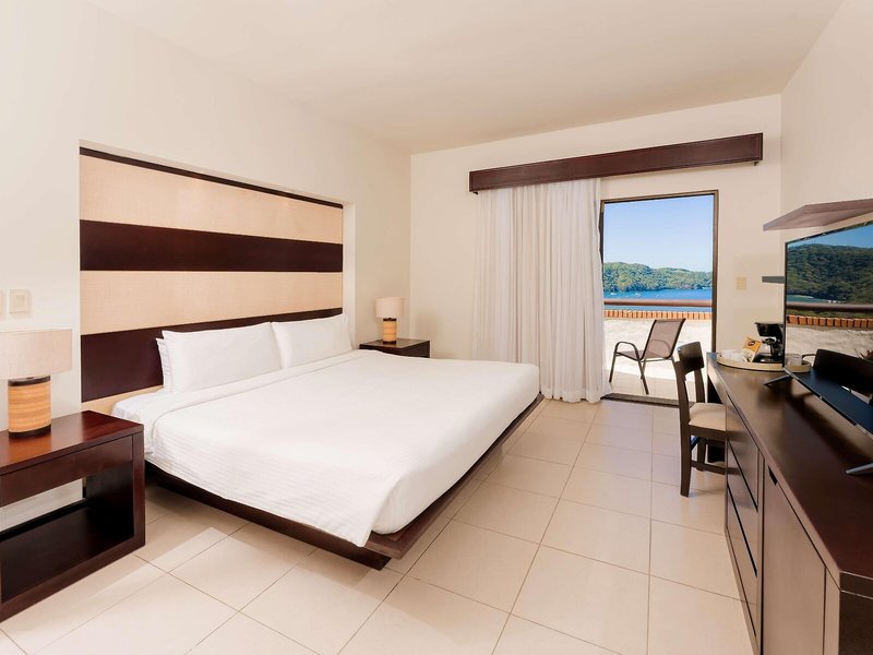 Villas Sol Hotel & Beach Resort 35