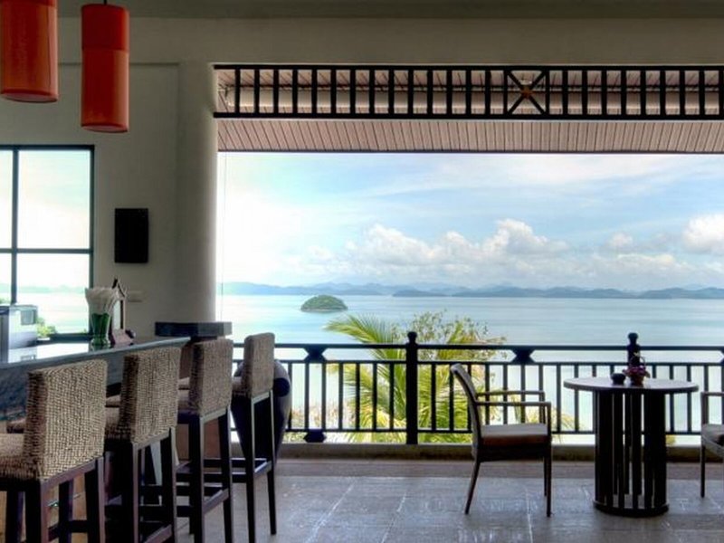 Supalai Resort & Spa Phuket 10