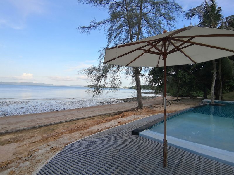 Supalai Resort & Spa Phuket 12