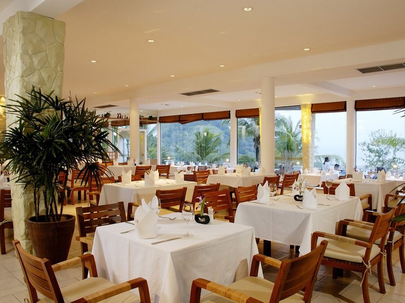 Supalai Resort & Spa Phuket 35