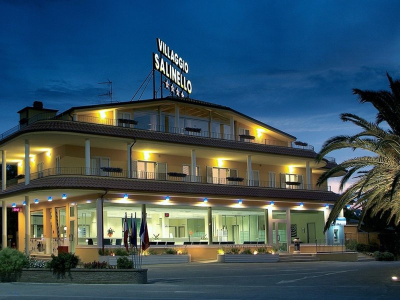 Salinello Camping Village