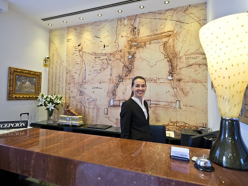 Mirador de Dalt Vila 18