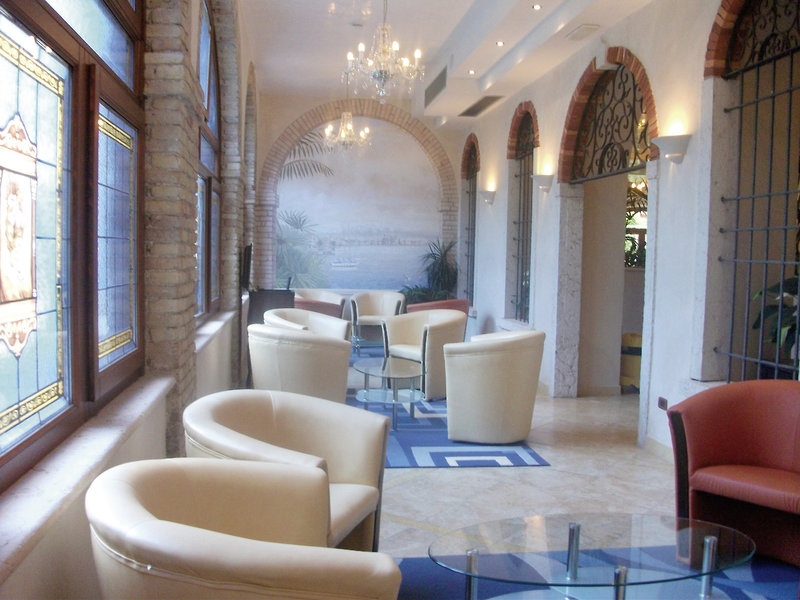 Hotel Antico Monastero 10