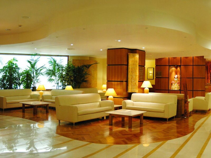 Holiday Inn Cagliari 4