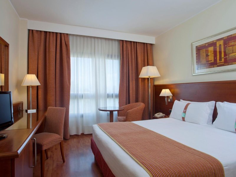 Holiday Inn Cagliari 23
