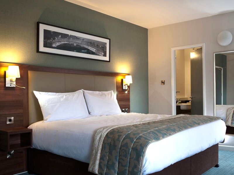 Jurys Inn Milton Keynes 18
