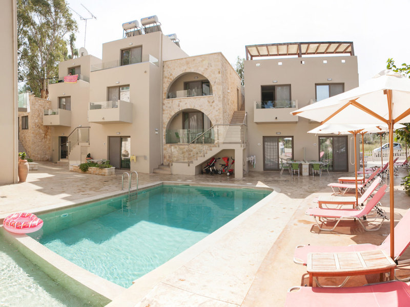 Paradise Apartments 1