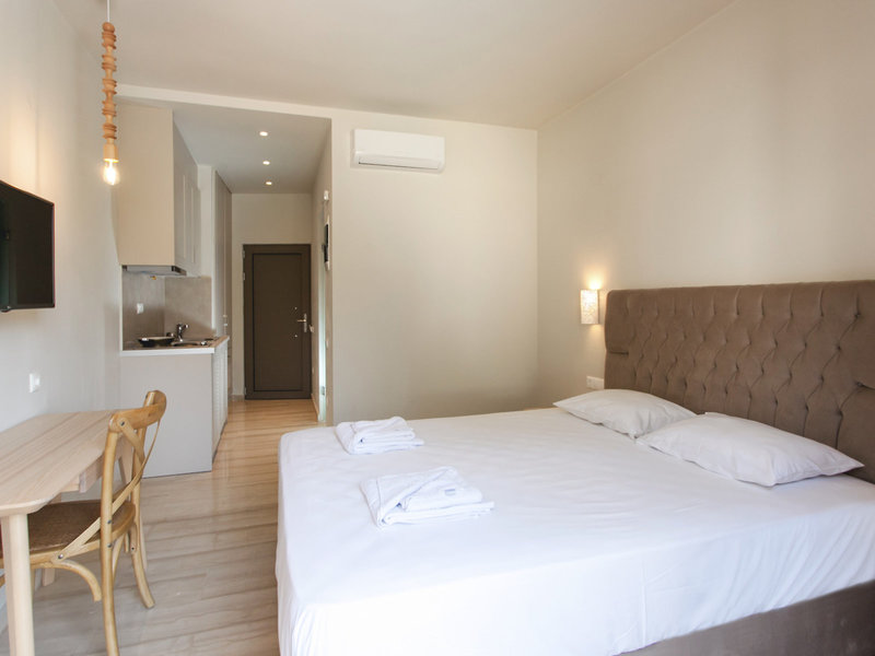 Paradise Apartments 11