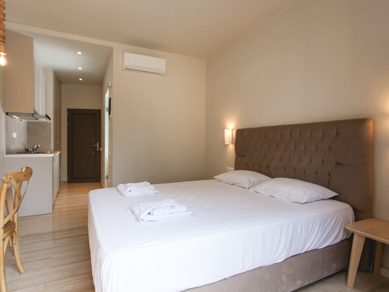 Paradise Apartments 12