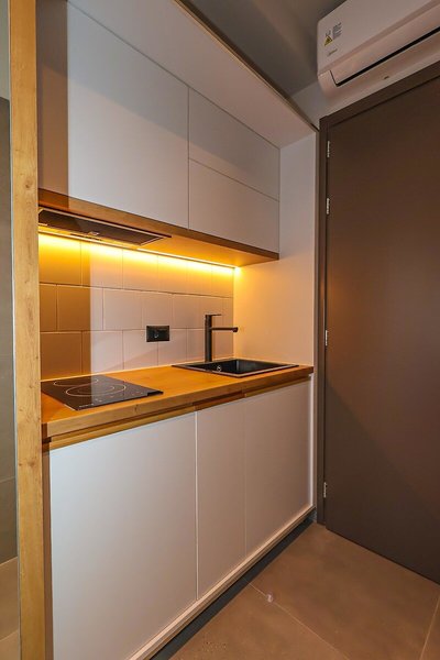 Paradise Apartments 19