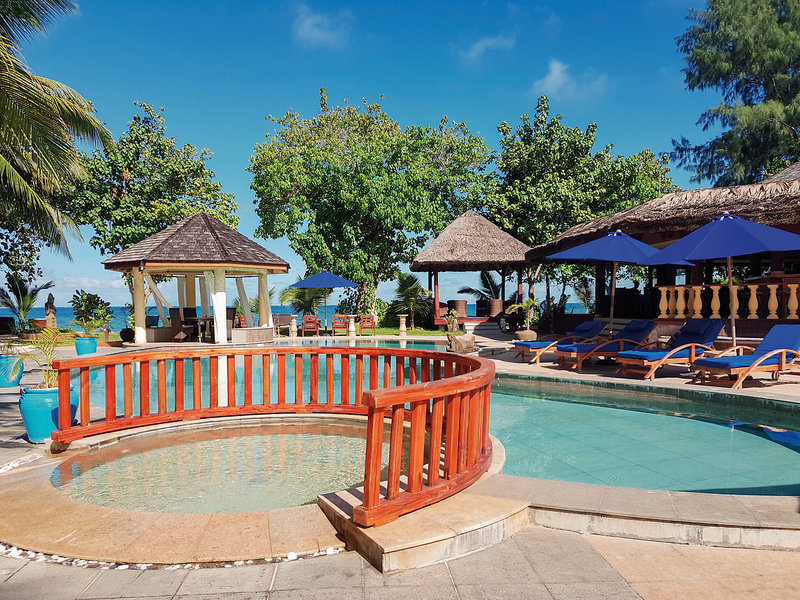 Castello Beach Hotel 8