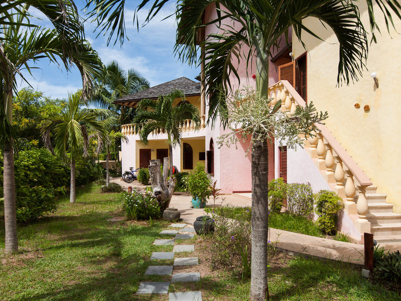 Castello Beach Hotel 21