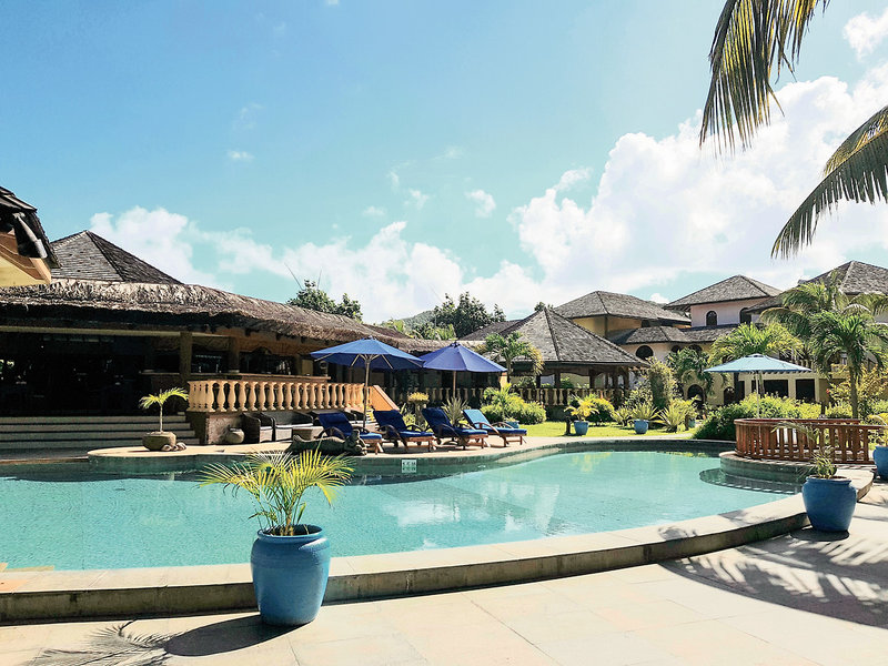 Castello Beach Hotel 7