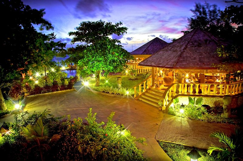 Castello Beach Hotel 17