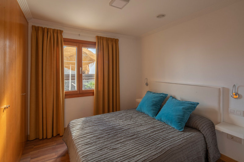 Playa Blanca Beach Mate 5