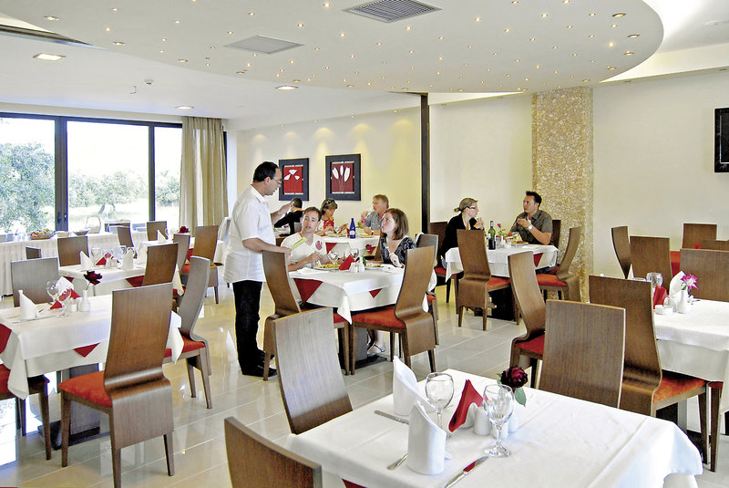 Cooee Astir Notos 10