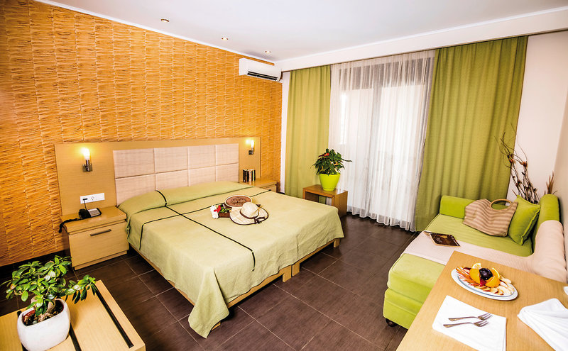 Cooee Astir Notos 23