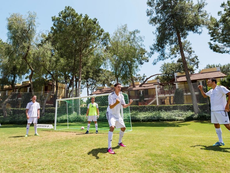 ROBINSON CLUB CAMYUVA 37