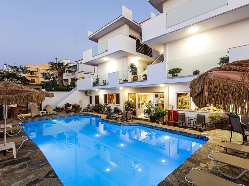 Kastelli Studios & Apartments 11