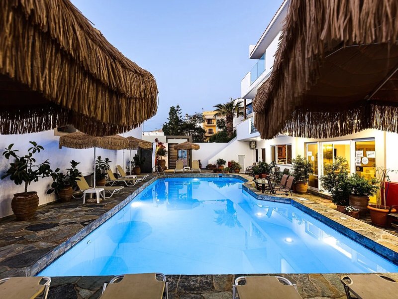 Kastelli Studios & Apartments 13