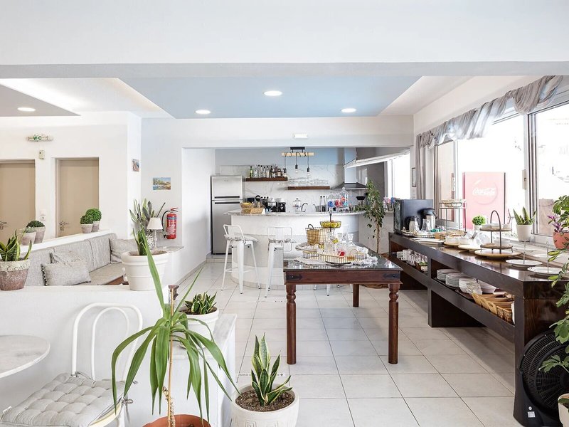 Kastelli Studios & Apartments 23