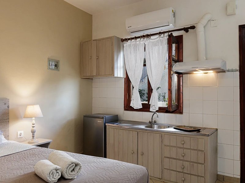 Kastelli Studios & Apartments 30