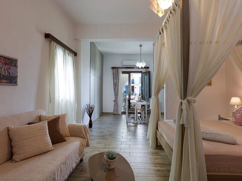 Kastelli Studios & Apartments 32