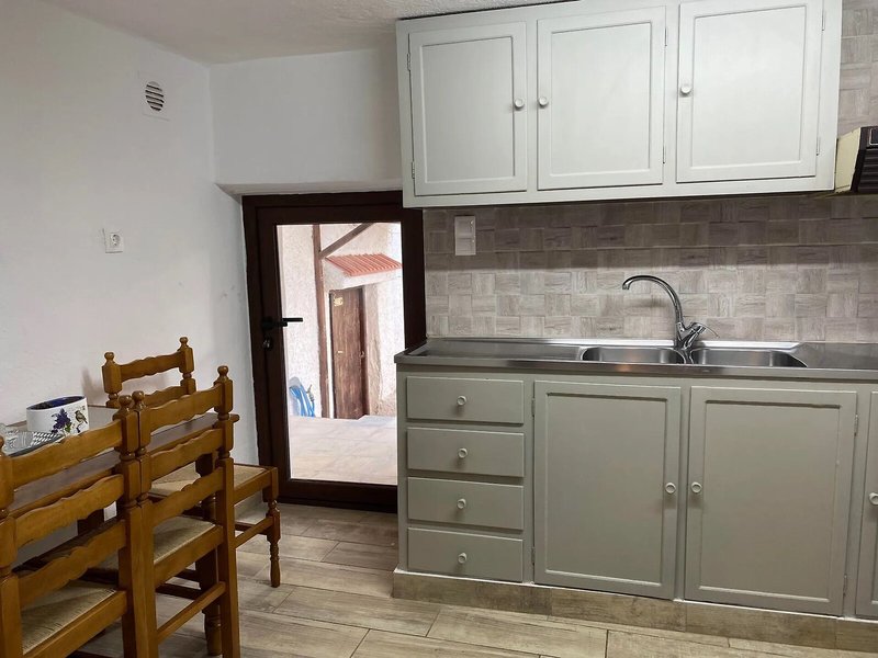 Kastelli Studios & Apartments 36