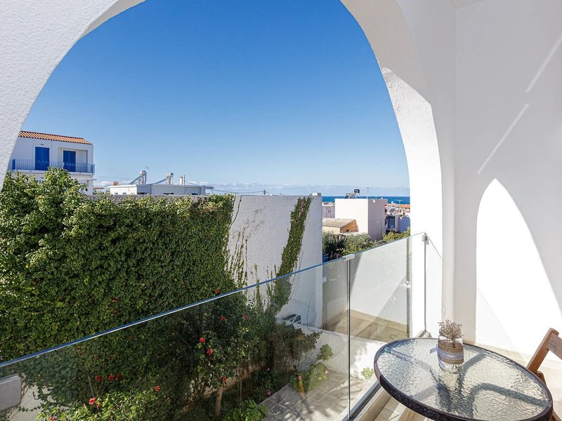 Kastelli Studios & Apartments 50