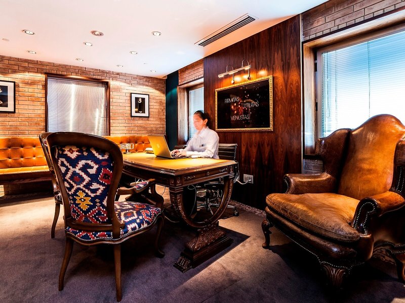 UR Palacio Avenida 8