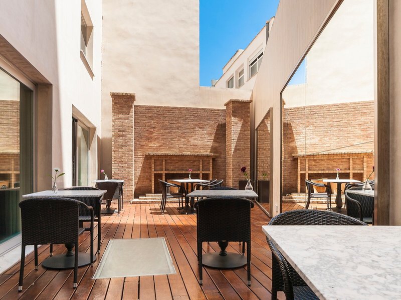 UR Palacio Avenida 16