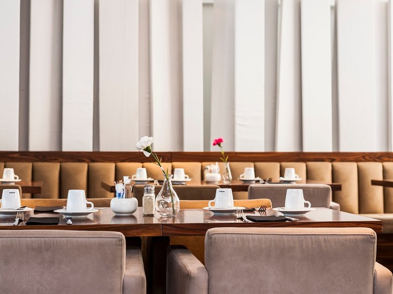 UR Palacio Avenida 18