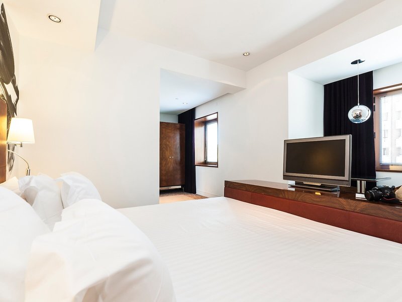 UR Palacio Avenida 32