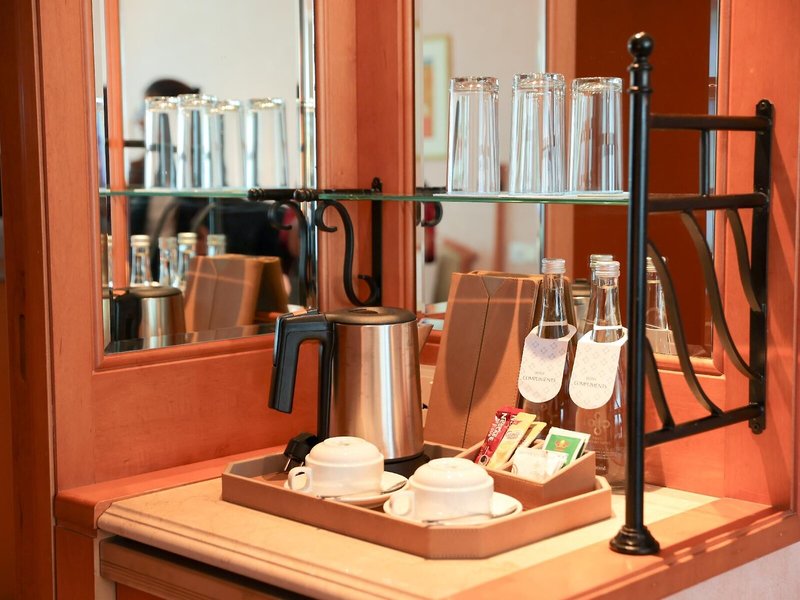Hanoi Daewoo Hotel 25