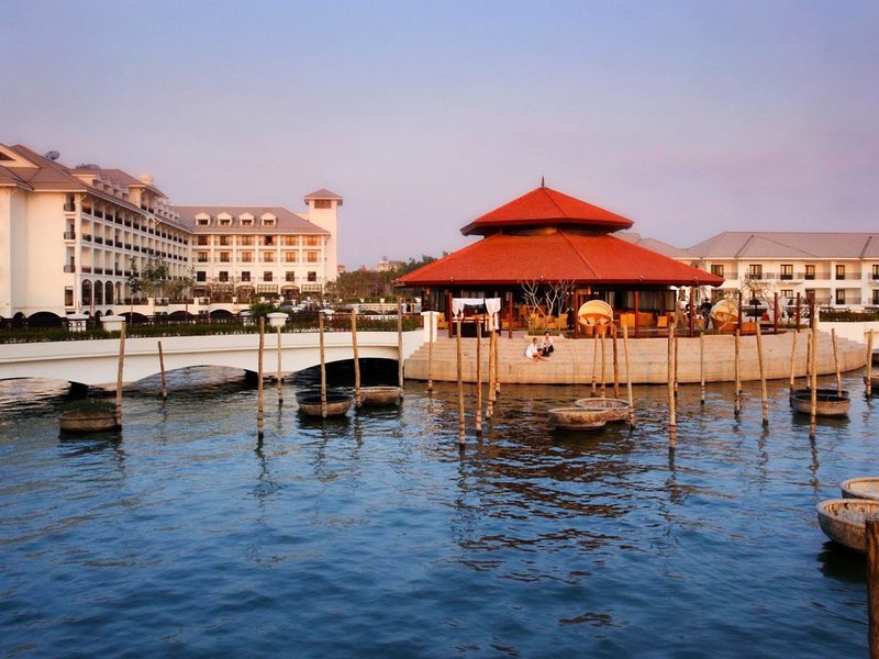 Intercontinental Hanoi Westlake 1