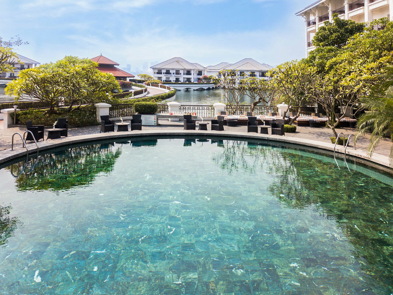 Intercontinental Hanoi Westlake 8