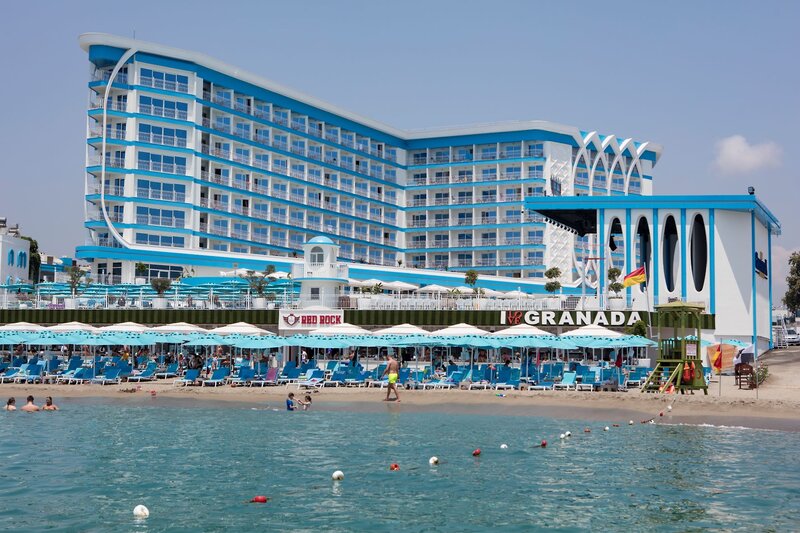 Granada Luxury Beach 1