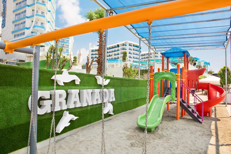 Granada Luxury Beach 65