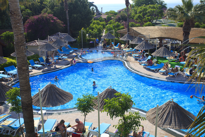 Can Garden Beach 6