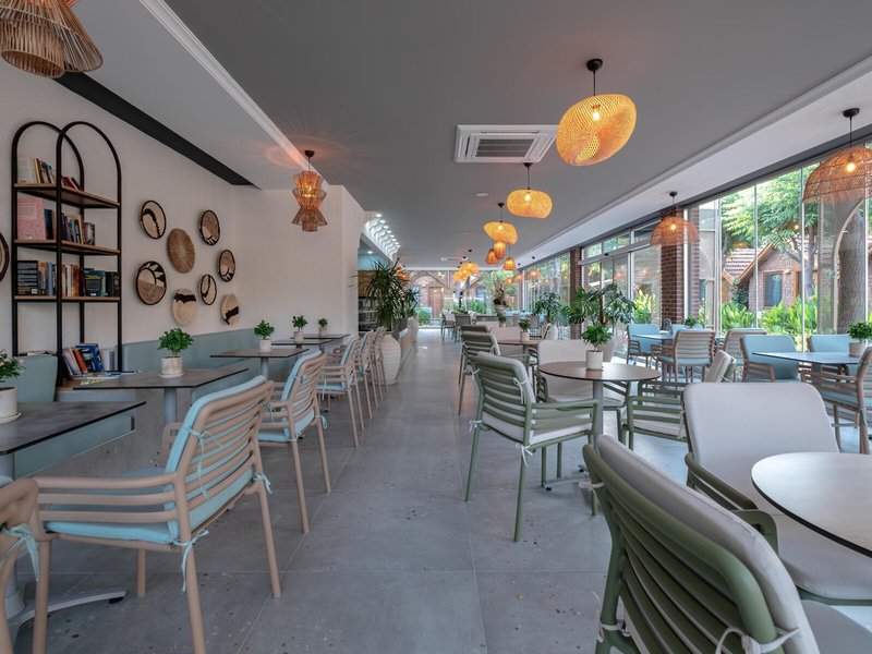 Can Garden Beach 22