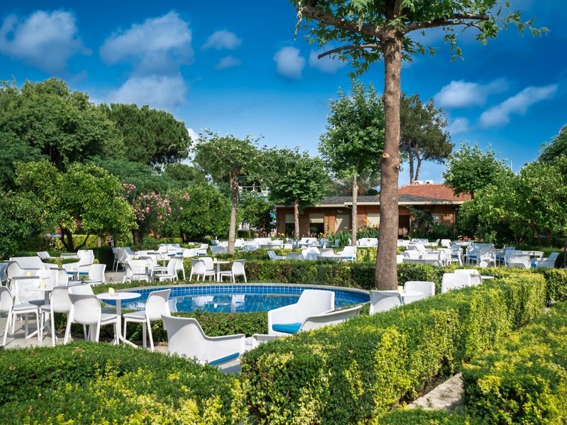 Can Garden Beach 42